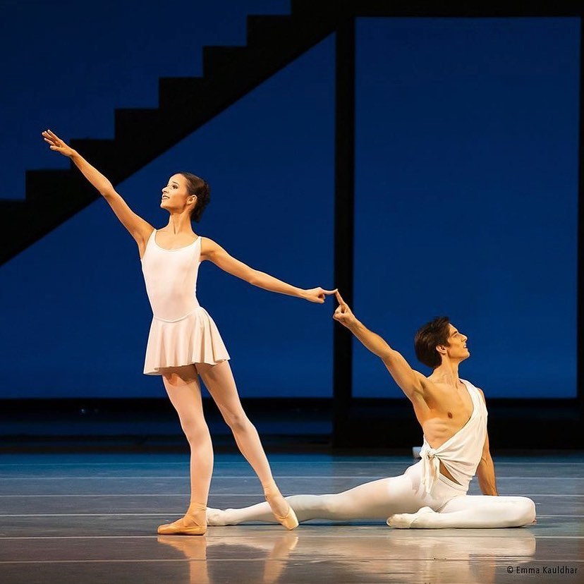 Foto del teatro Mariinsky. En la foto Maria Khoreva y Xander Paris