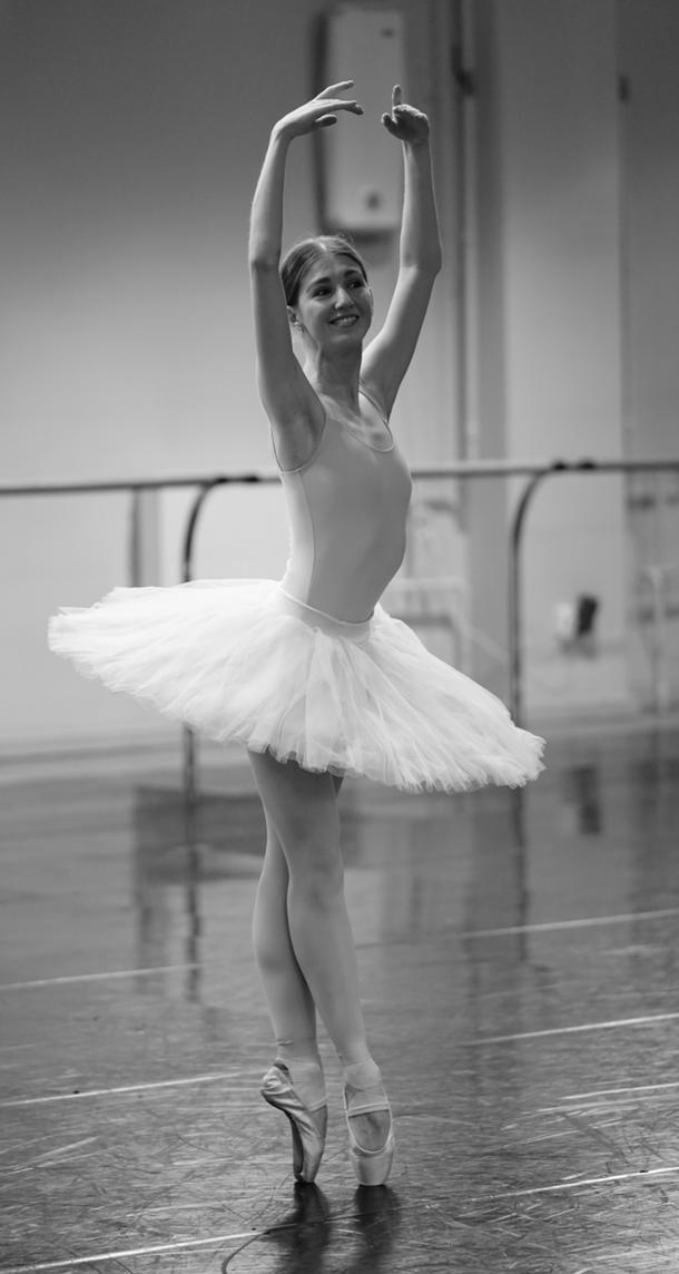 Elizaveta Anoshina - RMB Stars Gala Artist